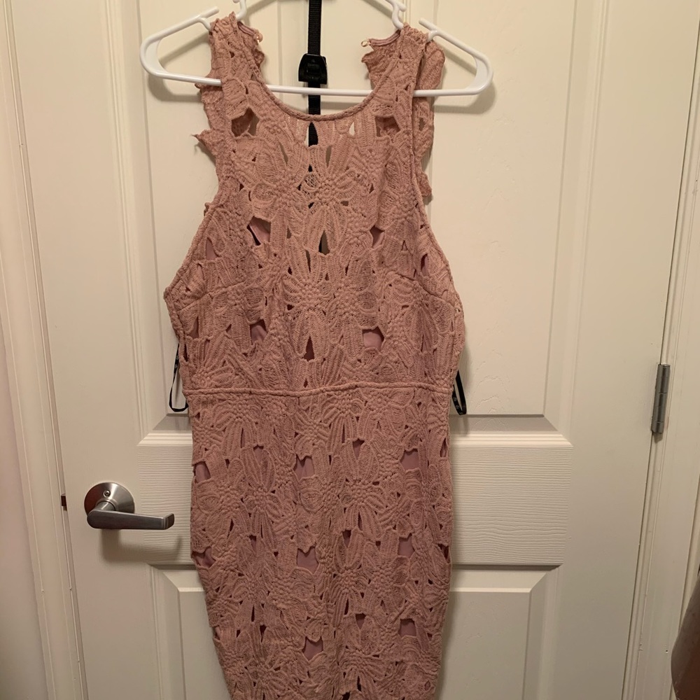 BNWT. MissGuided floral dress